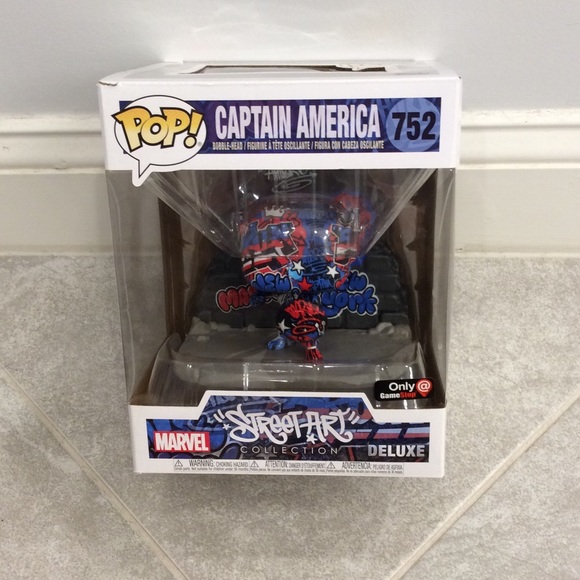 Funko POP Captain America Street Art #752 - Picture 2 of 8